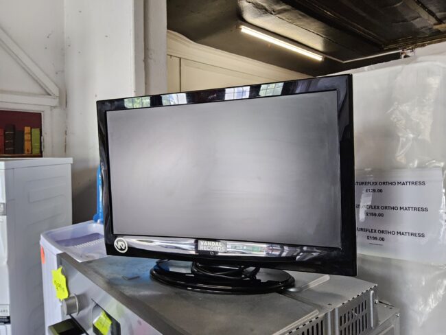 Tv 22in - Image 2
