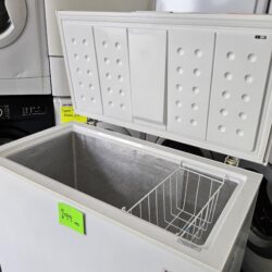 Chest freezer