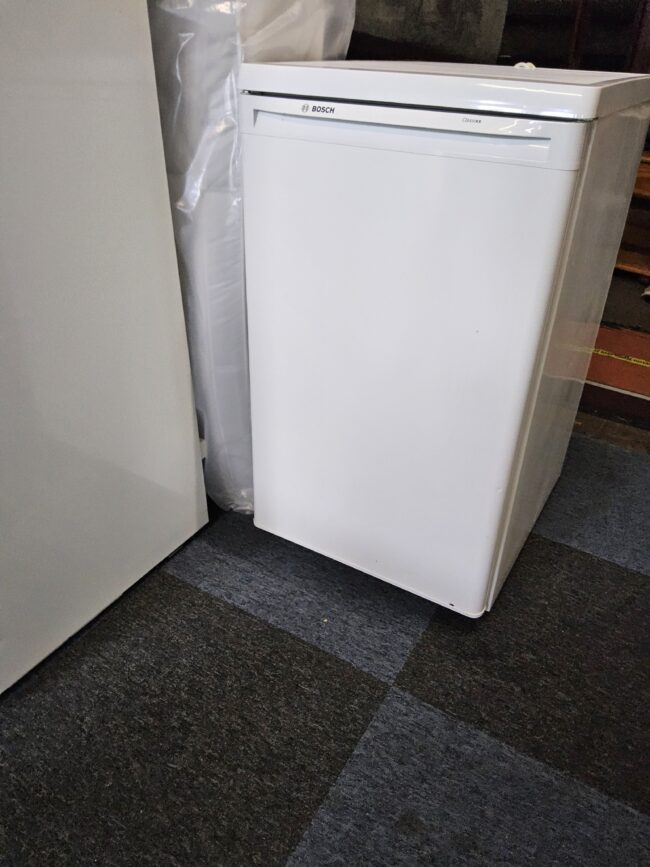 Undercounter freezer - Image 2