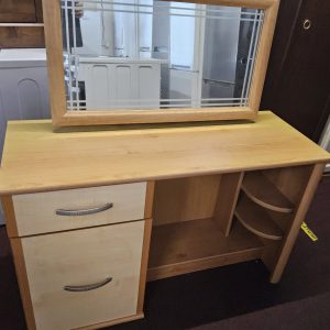 Dressing Table with mirror (0725185)