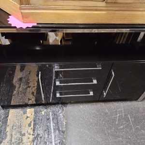 Black gloss sideboard (082563)