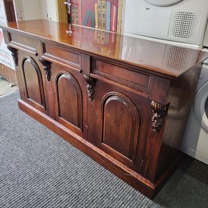 Vintage mahogany sideboard (0226109)