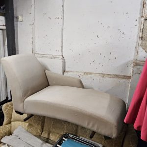 Chaise Lounge (062694)