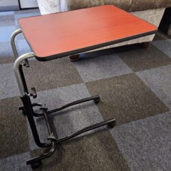 Over bed table (082676)