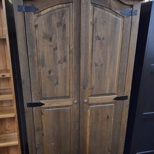 Wooden Wardrobe (082683)