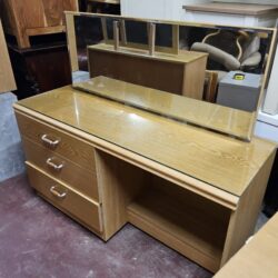 Dressing table with mirror