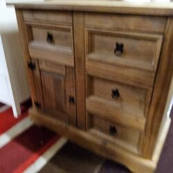 Sideboard (092608)