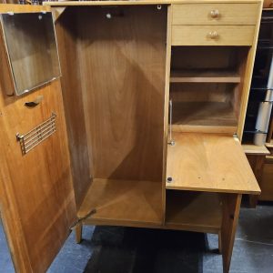 wardrobe (092621)