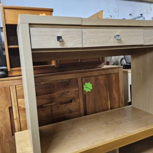 Dressing Table (0826110)