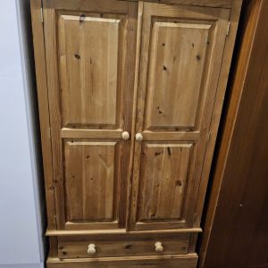 Pine Wardrobe (092680)