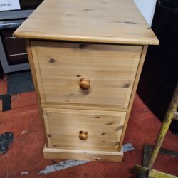 Pine filing cabinet (0926127)
