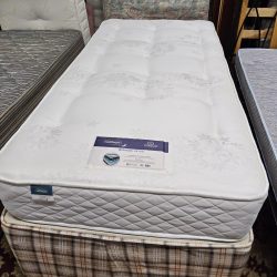 Silentnight single bed with Miracoil Ortho Mattress
