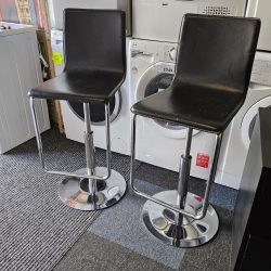 Pair of barstools (102658) (102659)