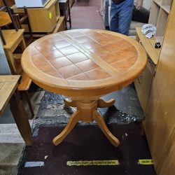 Round Dining Table (102698)