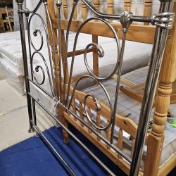 4FT Metal Headboard (1026117)